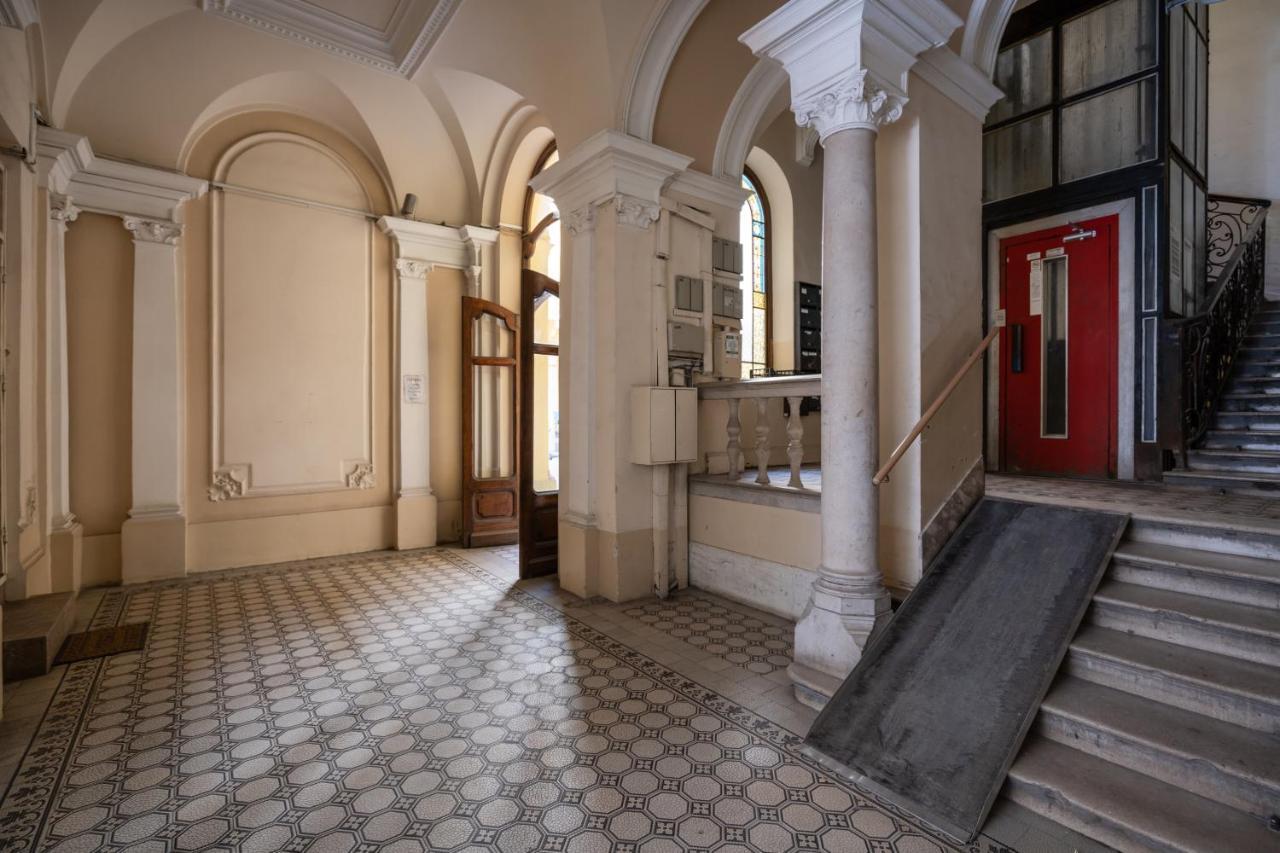 Studio Apollo Budapest Ngoại thất bức ảnh